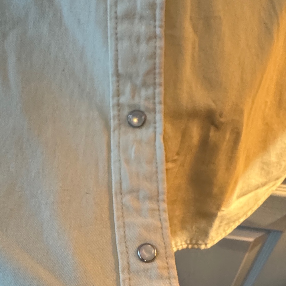 Levi’s White (Ecru) Western Long Sleeve Snap-Up Shirt - Picture 8 of 11